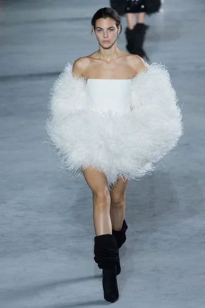 Look 72